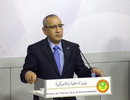وزير الداخلية الموريتاني محمد أحمد محمد الأمين